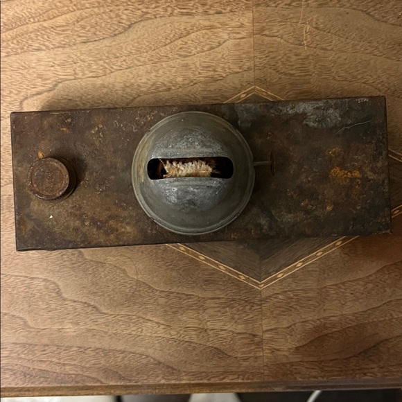 Vintage tin oil lamp - Picture 4 of 5